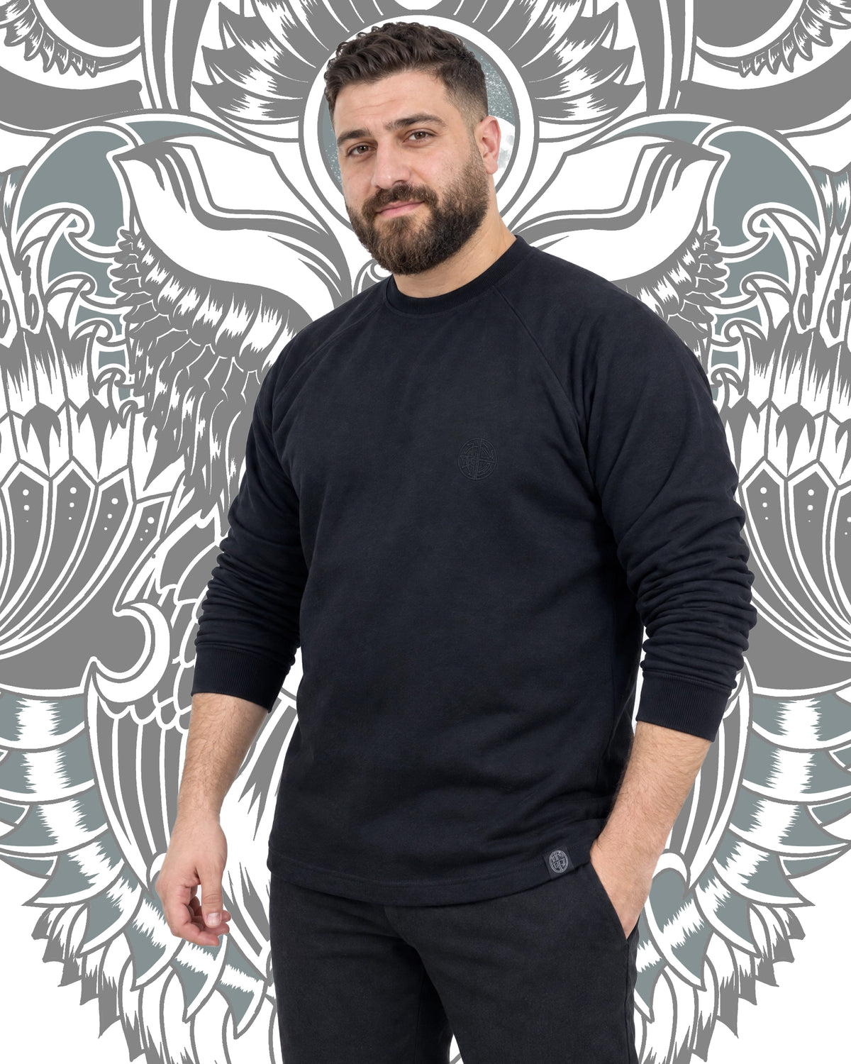 BLACK RAGLAN ROUND SHIRT